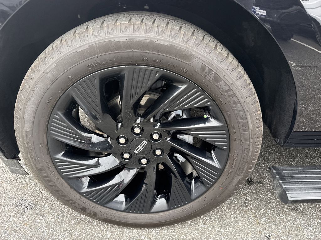 Used 2025 Lincoln Navigator SUV