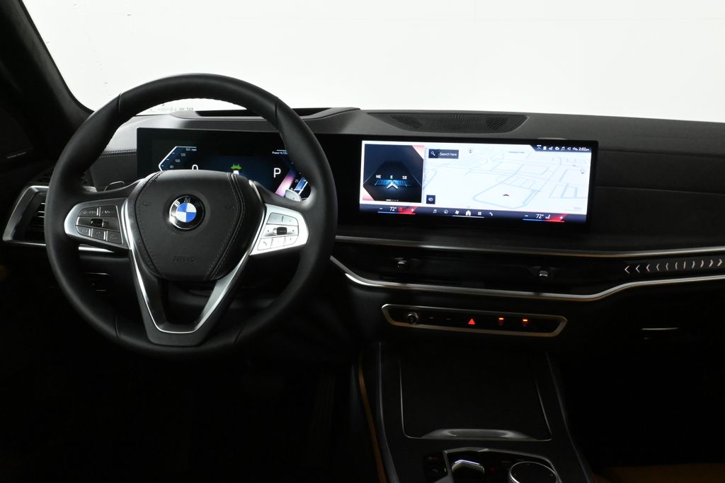 2025 BMW X7 xDrive40i 4