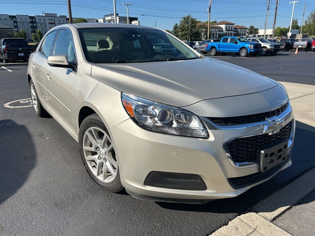 Thumbnail: 2014 Chevrolet Malibu - 4