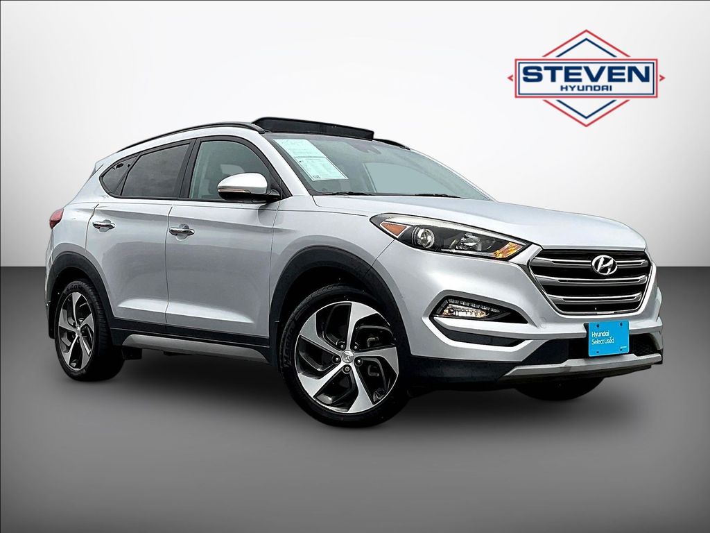 Molten Silver 2017 Hyundai Tucson SUV / Crossover All-Wheel Drive 7-Speed Automatic