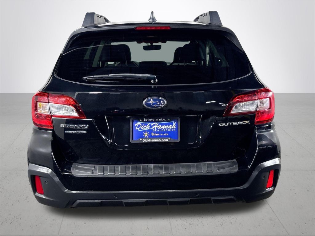 2018 Subaru Outback 2.5i