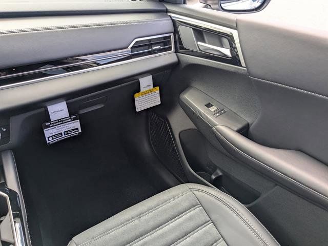 Used 2025 Mitsubishi Outlander SUV