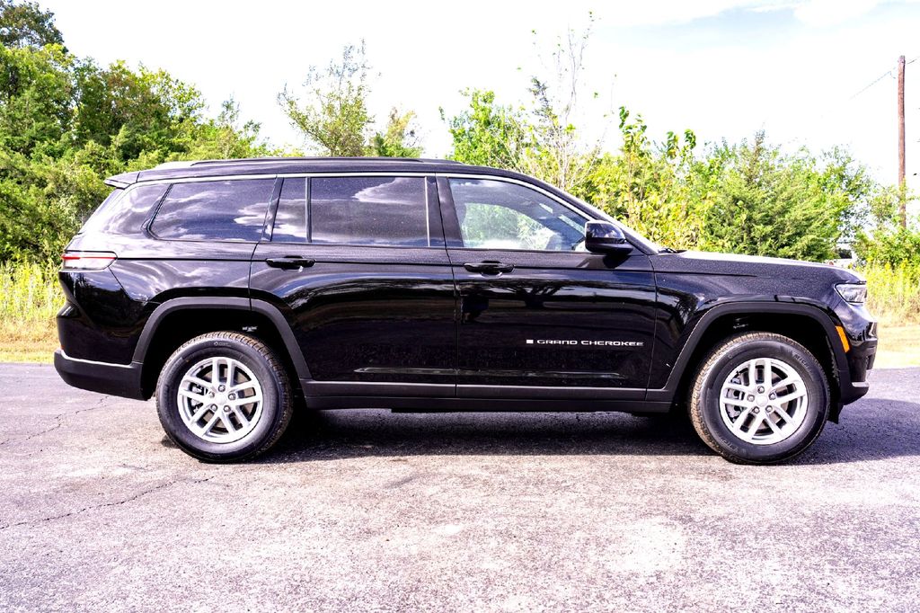 New Car 2025 Jeep Grand Cherokee L  Laredo For Sale Under $40,000 In Taylor, Texas