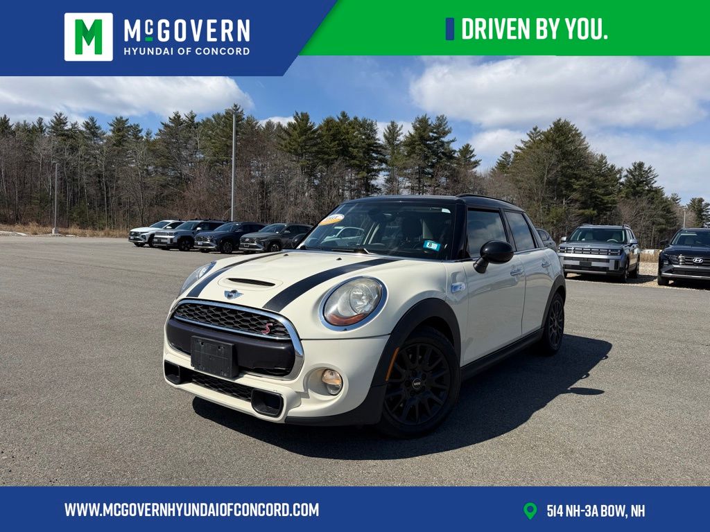 2016 MINI Cooper S 4-Door Hatchback FWD