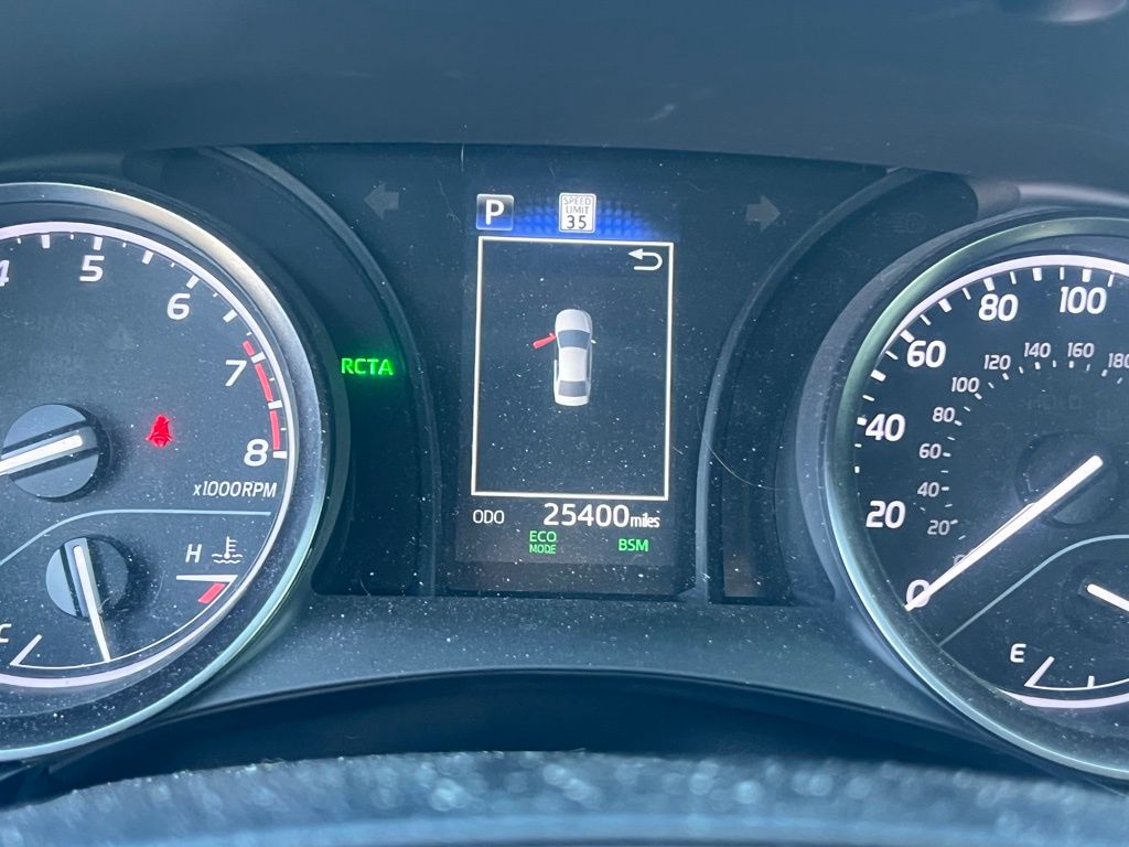 Thumbnail: 2024 Toyota Camry - 9