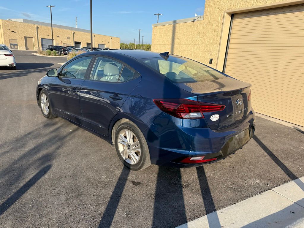 Thumbnail: 2019 Hyundai Elantra - 6