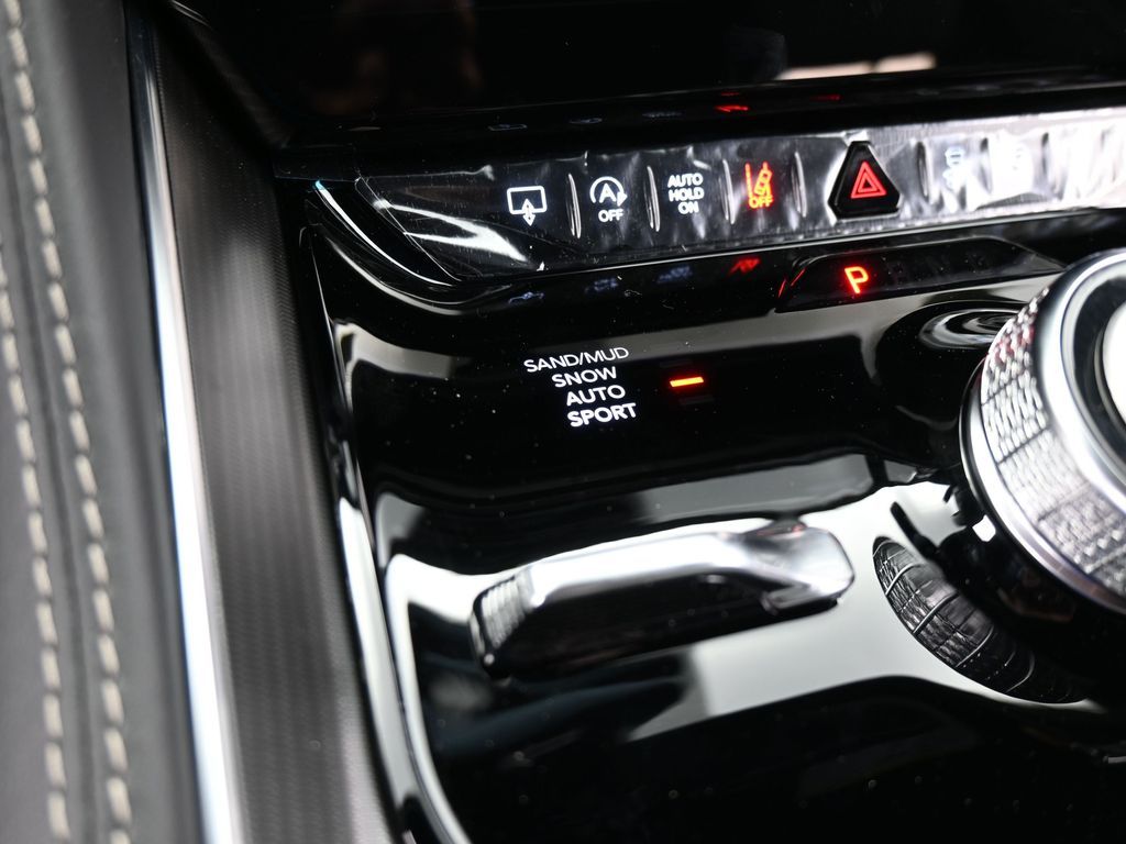 New 2026 High Gloss Black Jeep Summit Obsidian image 25