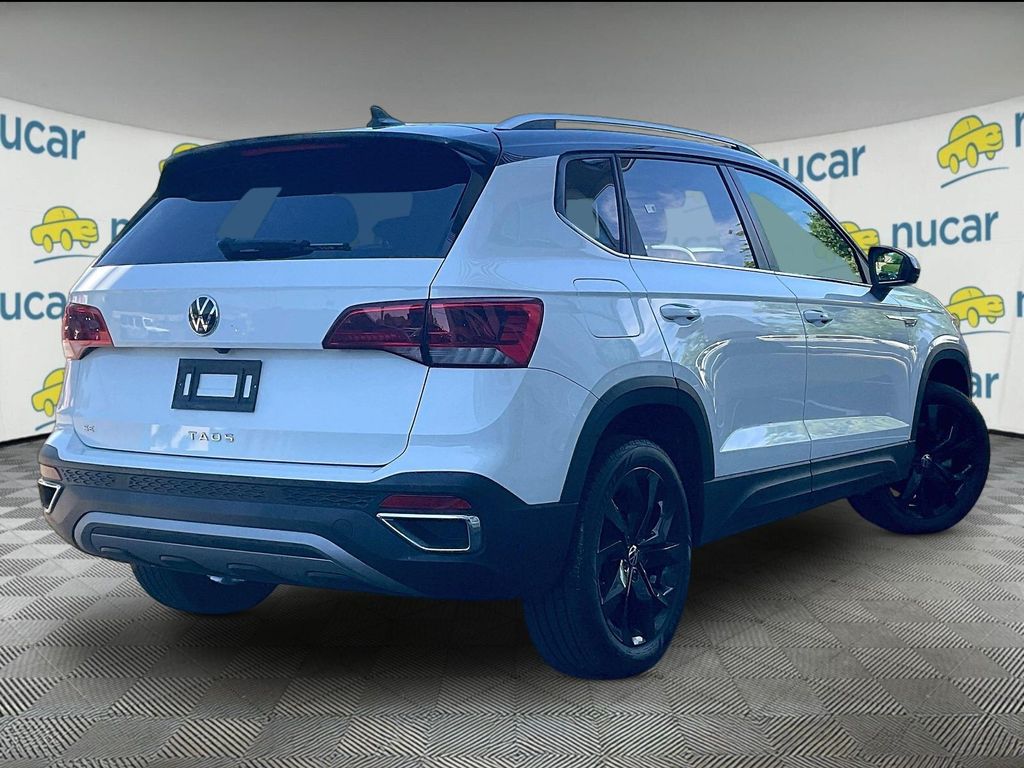 2023 Volkswagen Taos — photo 6