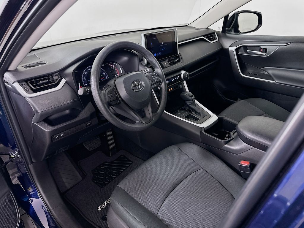 Thumbnail: 2025 Toyota RAV4 - 9