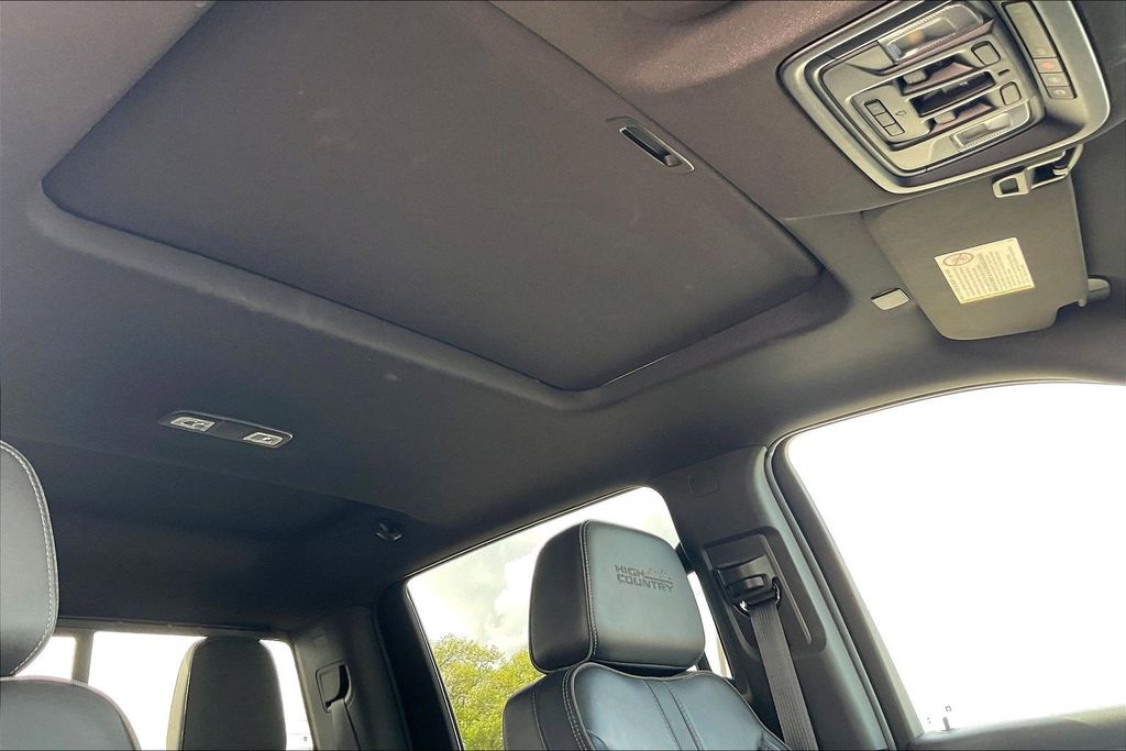 Used 2023 Chevrolet Silverado 3500HD High Country 4D Crew Cab