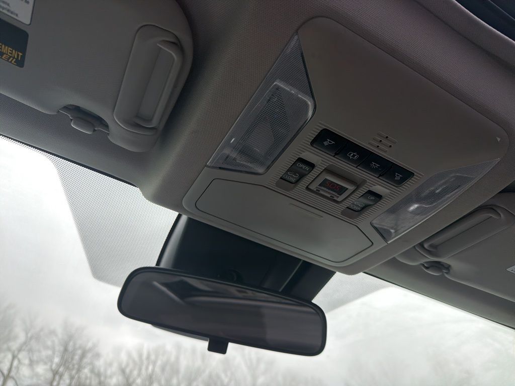 Thumbnail: 2019 Toyota RAV4 - 14