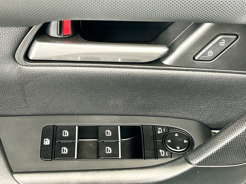 Thumbnail: 2024 Mazda CX-50 - 21