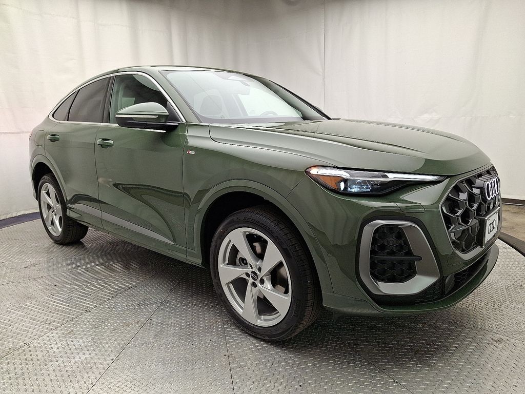 Thumbnail: 2026 Audi Q5 - 2