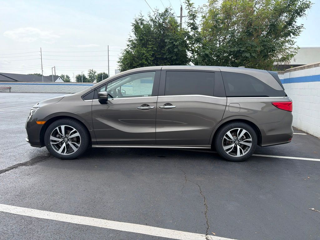 Thumbnail: 2022 Honda Odyssey - 2