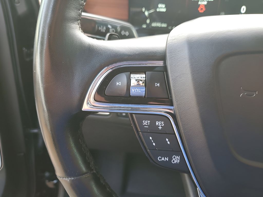 Used Car 2018 Lincoln Navigator L  Reserve For Sale Under $40,000 In Austin, Texas