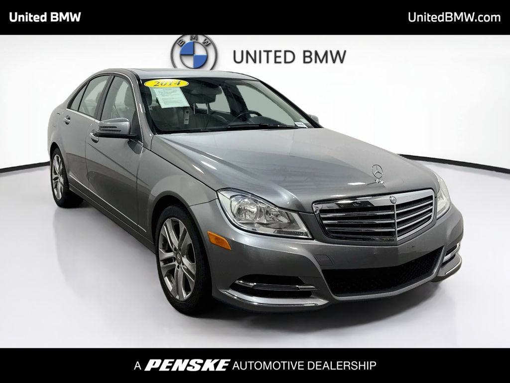 Thumbnail: 2014 Mercedes-Benz C-Class - 3