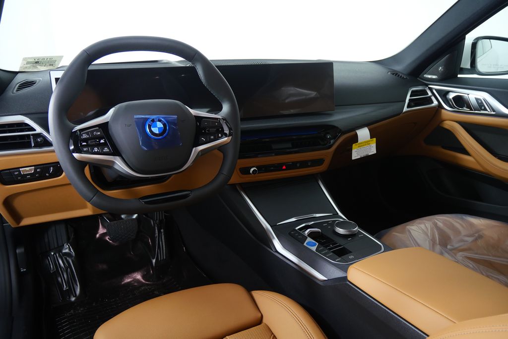 2025 BMW i4 eDrive40 17
