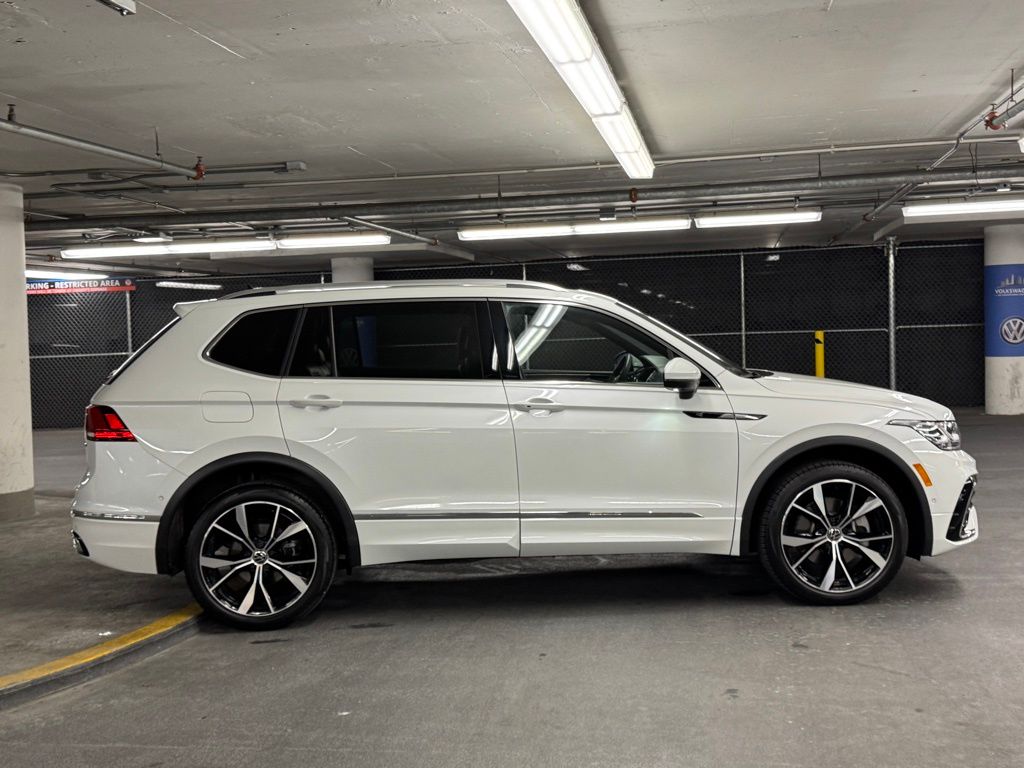 2024 Volkswagen Tiguan 2.0T SEL R-Line 39