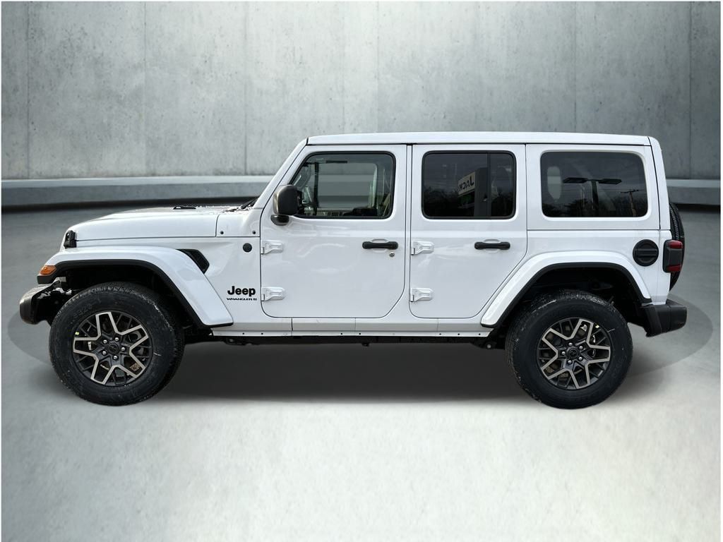 2025 Jeep Wrangler Sahara photo 2