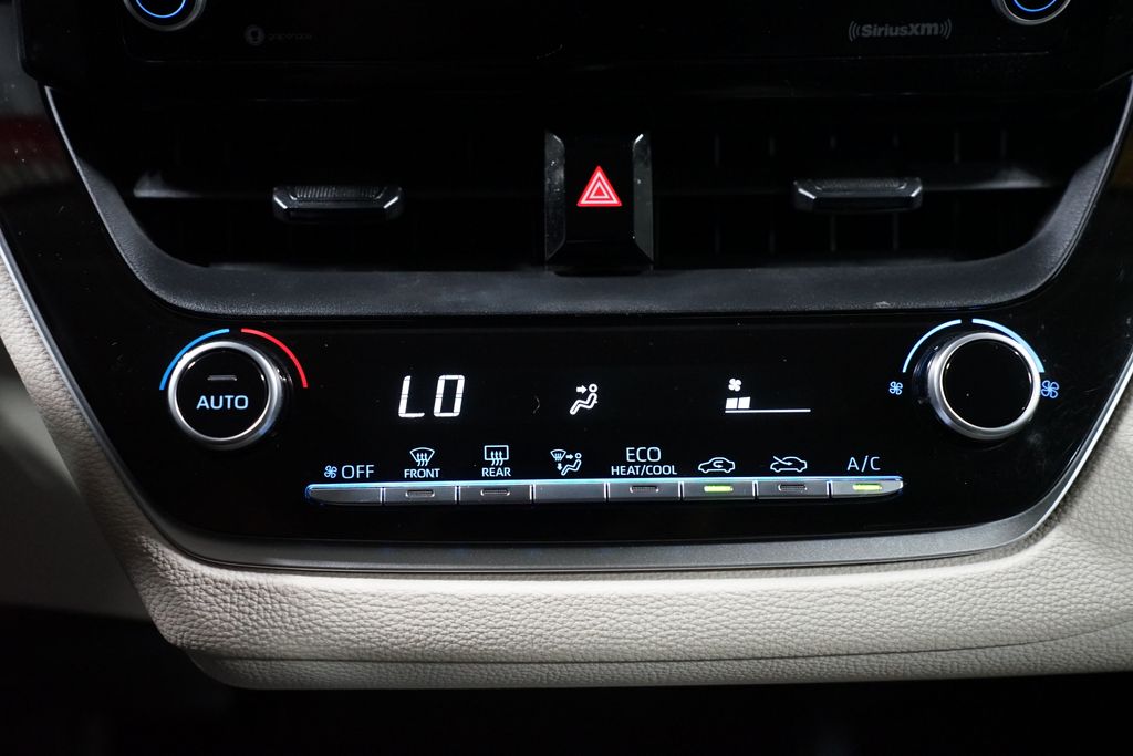 Thumbnail: 2022 Toyota Corolla - 18