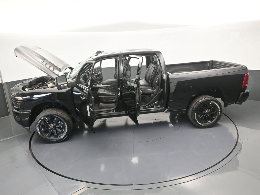 New 2026 Diamond Black Crystal Pearlcoat Ram Laramie image 63