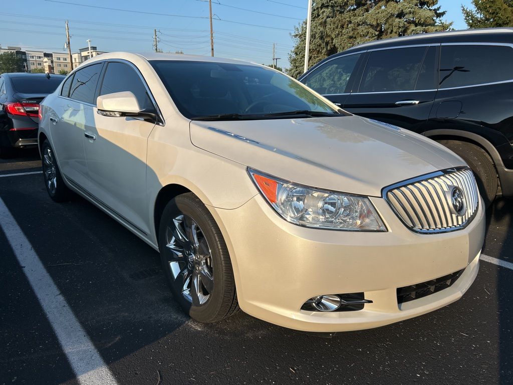 Thumbnail: 2010 Buick LaCrosse - 4