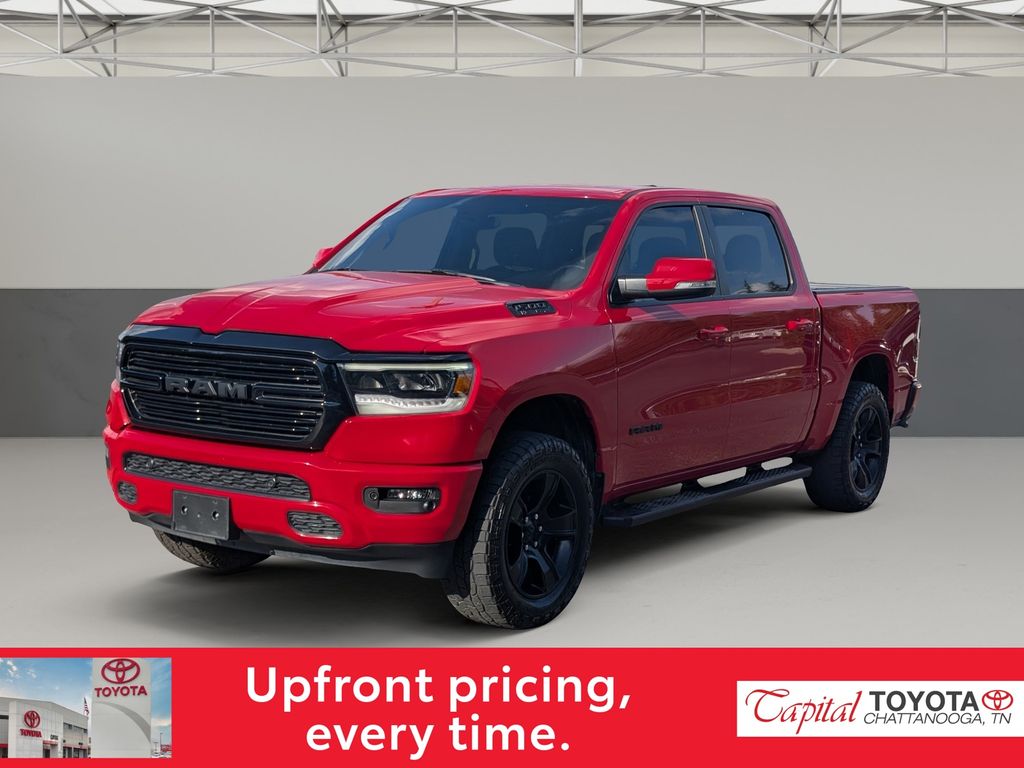 View vehicle photo 4