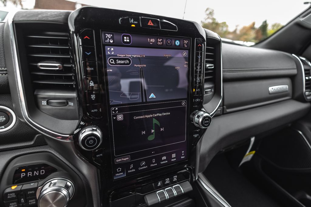2026 Ram 1500 Laramie thumbnail 20