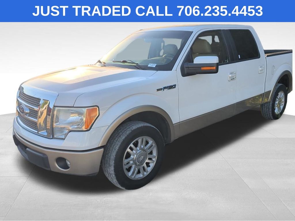 White Platinum Metallic Tri-Coat 2011 Ford F-150 Lariat SuperCrew Pickup Truck 4X2 6-Speed Automatic