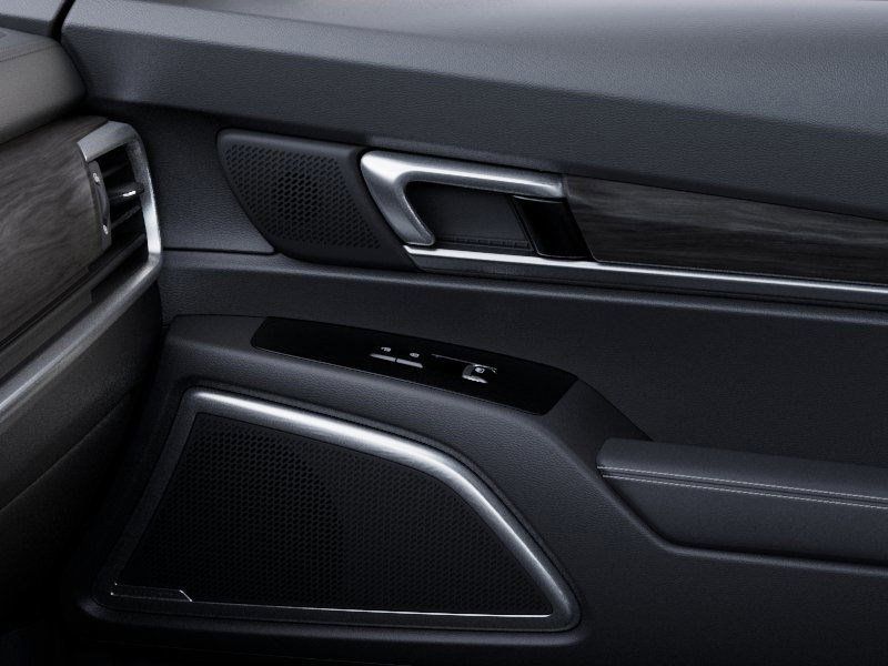 New 2025 Ebony Black Kia EX X-LINE V6 AWD image 25