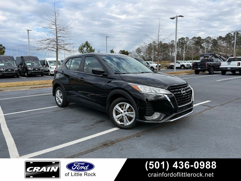 2023 Nissan Kicks S FWD