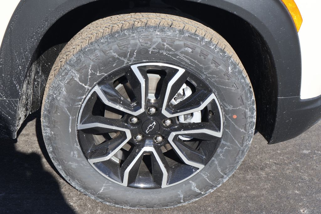 Thumbnail: 2026 Chevrolet TrailBlazer - 11