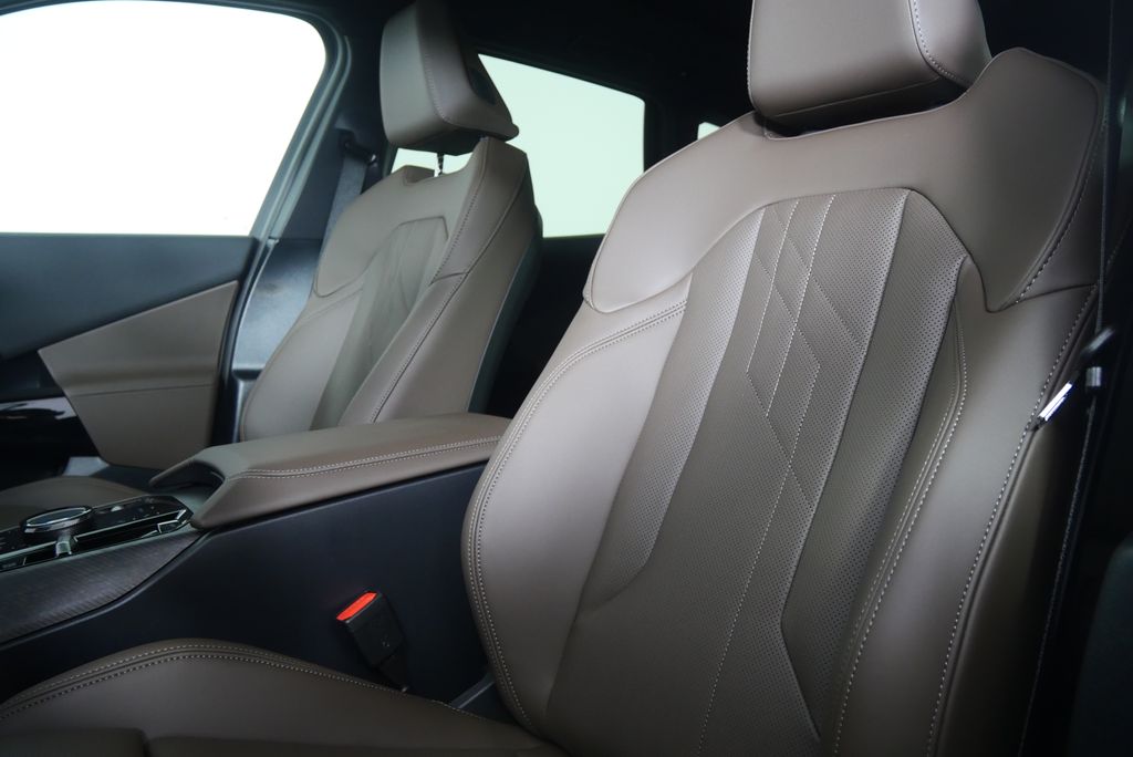 Thumbnail: 2026 BMW X3 - 10
