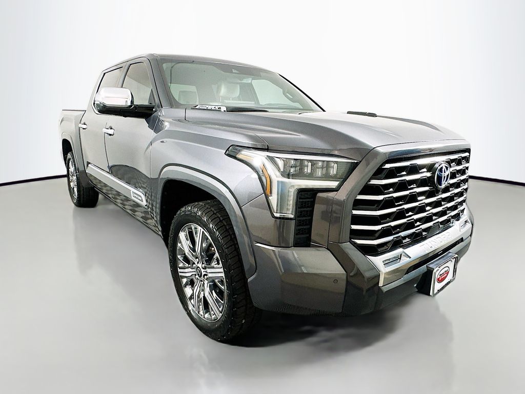 Thumbnail: 2024 Toyota Tundra - 3