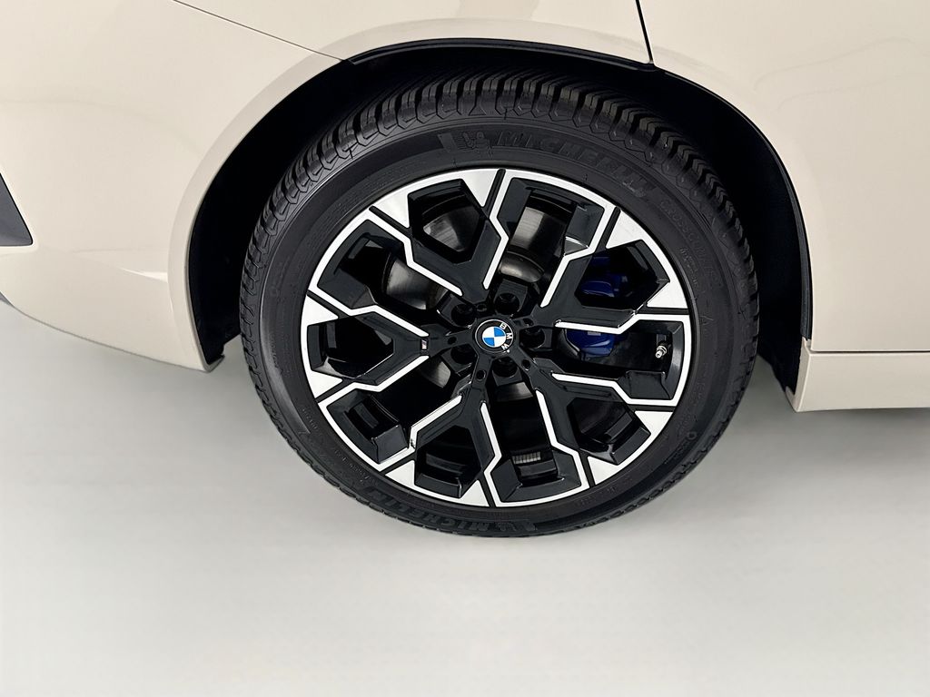 Thumbnail: 2025 BMW X3 - 31