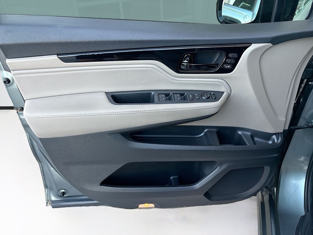 Thumbnail: 2019 Honda Odyssey - 25