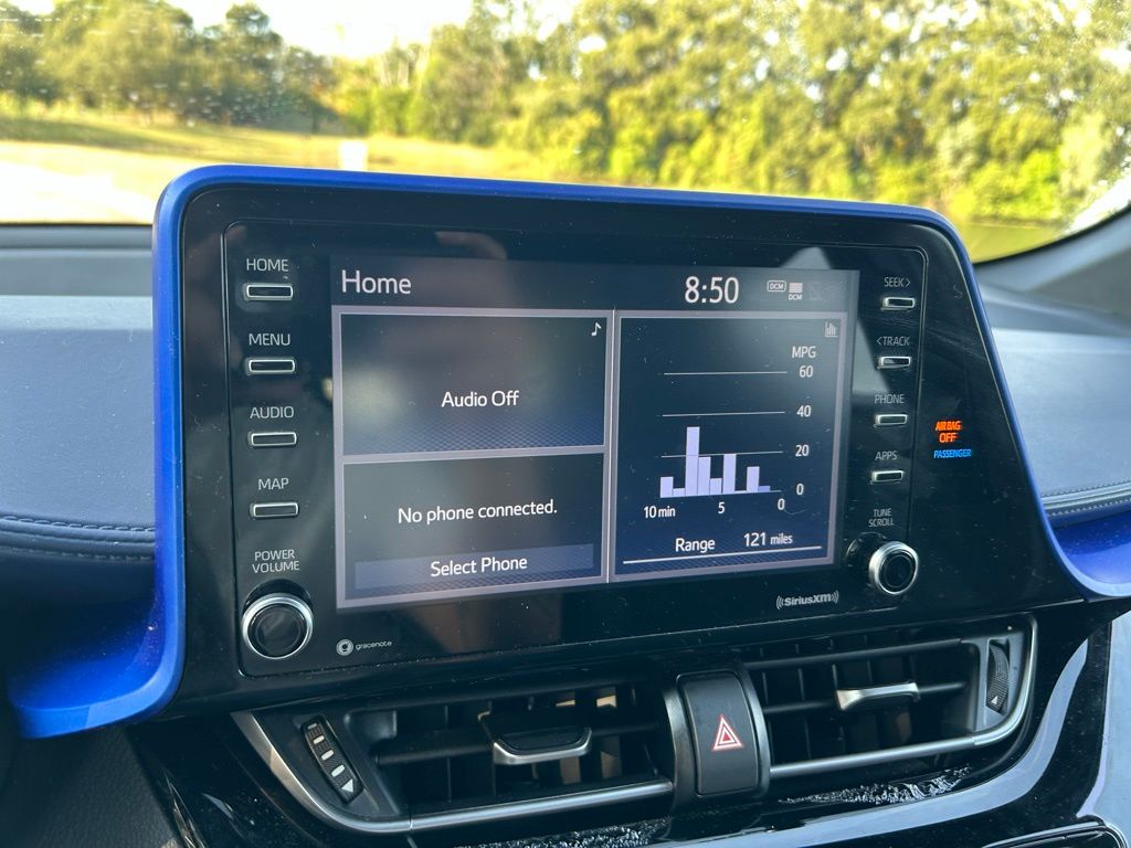 Thumbnail: 2021 Toyota C-HR - 25