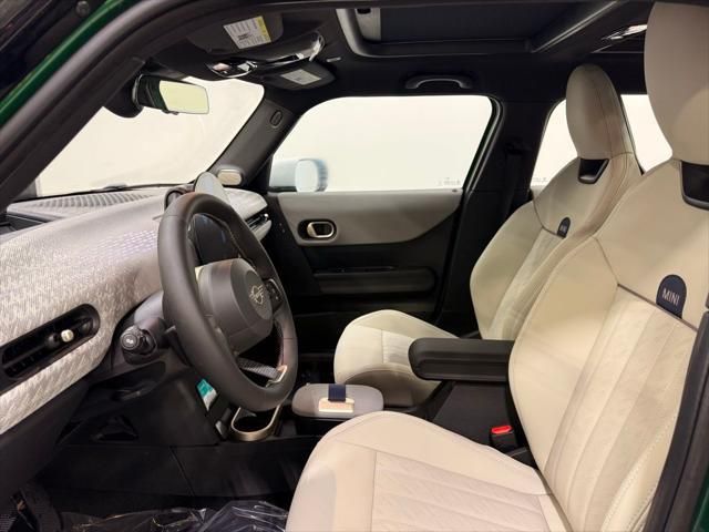 Thumbnail: 2026 MINI Cooper - 12