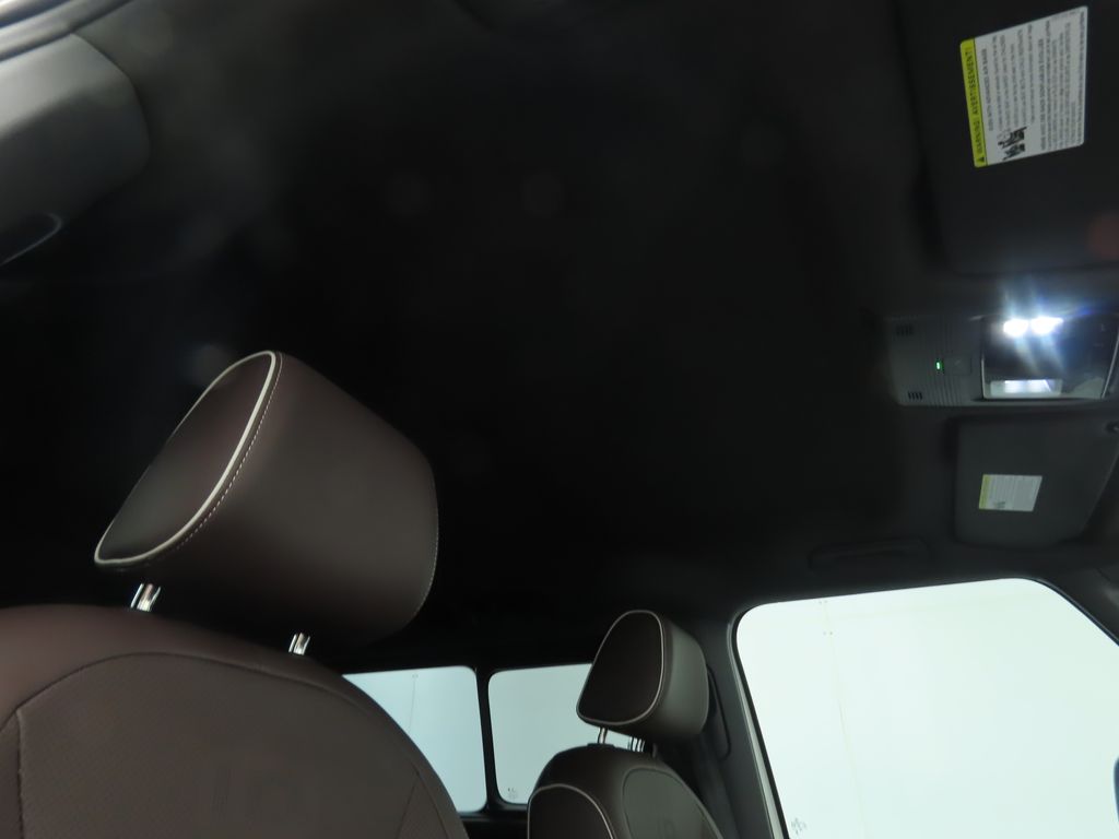 Thumbnail: 2025 Volkswagen ID.Buzz - 19