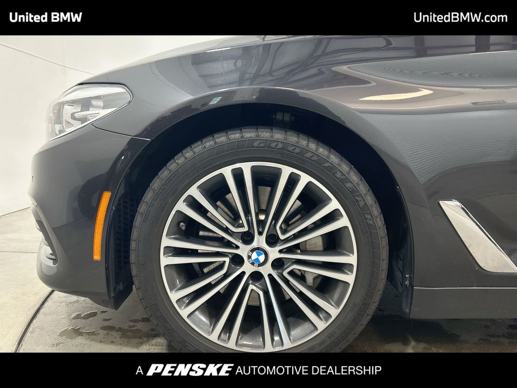 Thumbnail: 2018 BMW 5 Series - 10