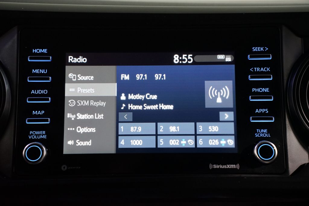 Thumbnail: 2022 Toyota Tacoma - 17