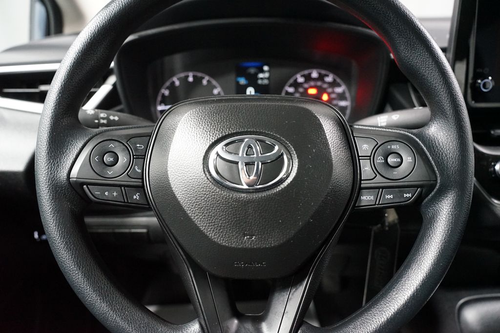 Thumbnail: 2025 Toyota Corolla - 12