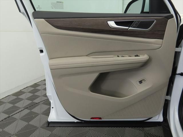 Thumbnail: 2026 Volkswagen Atlas - 25