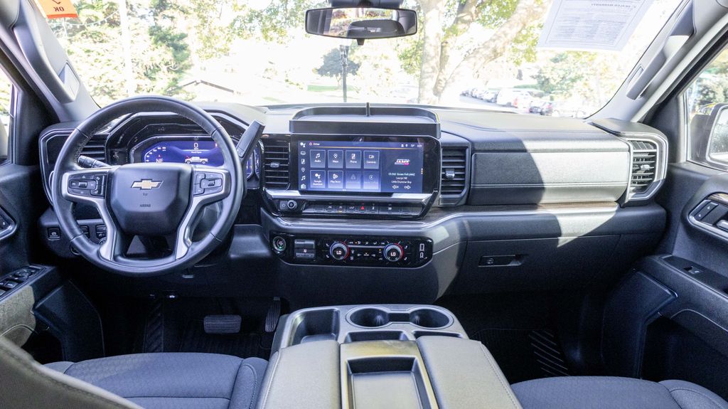 Used 2023 Chevrolet Silverado 1500 LT 4D Crew Cab