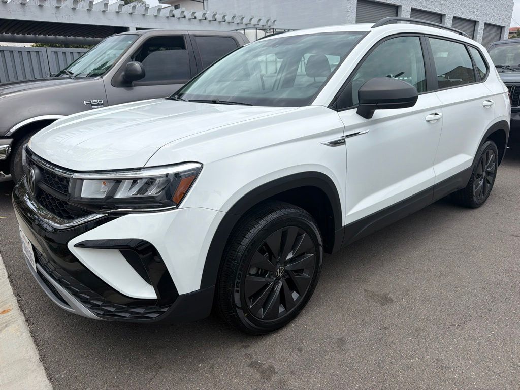 Pure White 2023 Volkswagen Taos SUV / Crossover Front-Wheel Drive 8-Speed Automatic