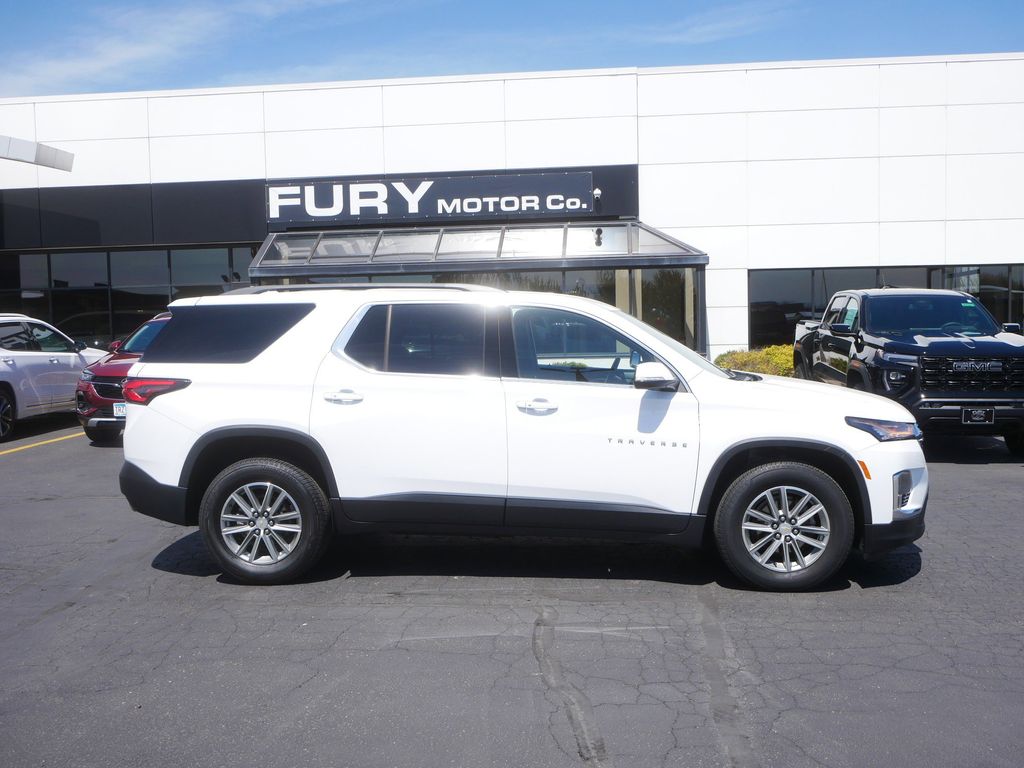 2023 Chevrolet Traverse LT Cloth AWD