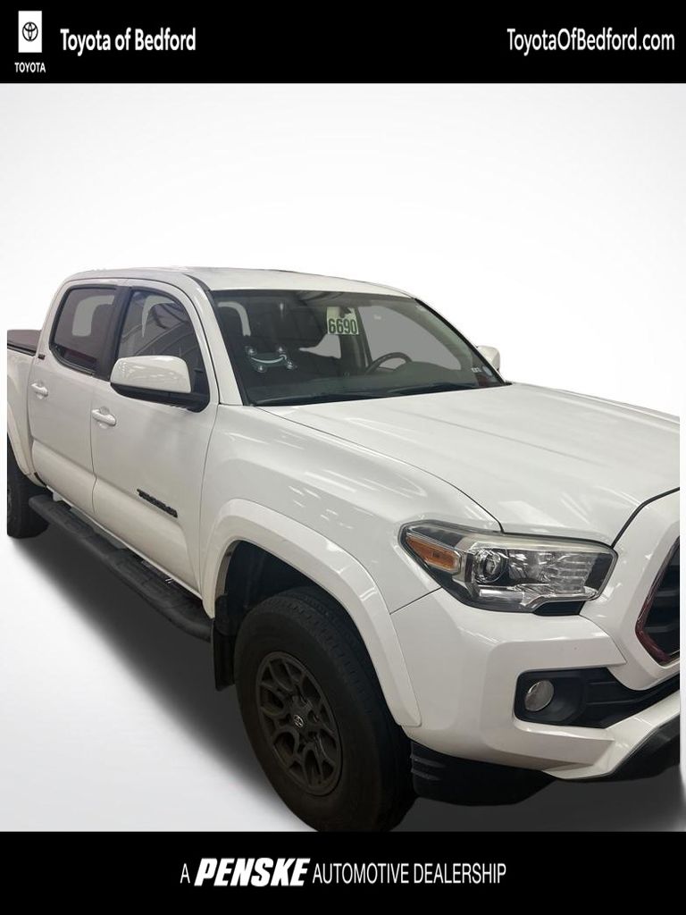 2017 Toyota Tacoma SR5 -
                  Bedford, OH