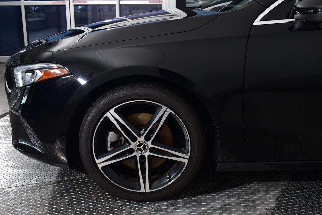 Thumbnail: 2022 Mercedes-Benz A-Class - 9