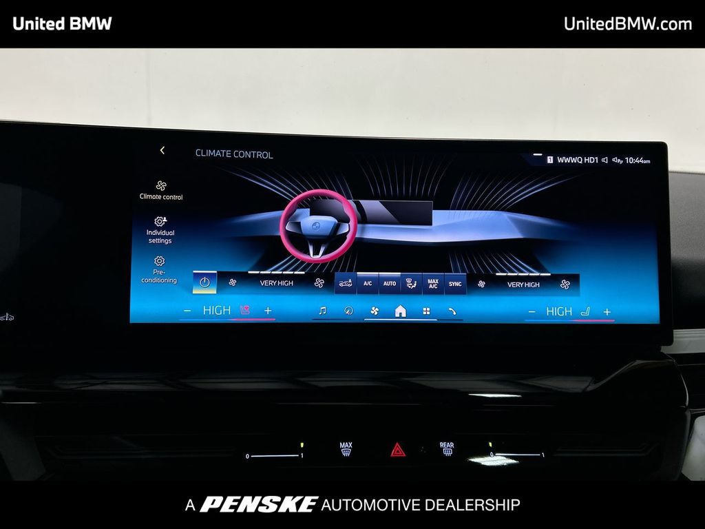 Thumbnail: 2025 BMW 5 Series - 19