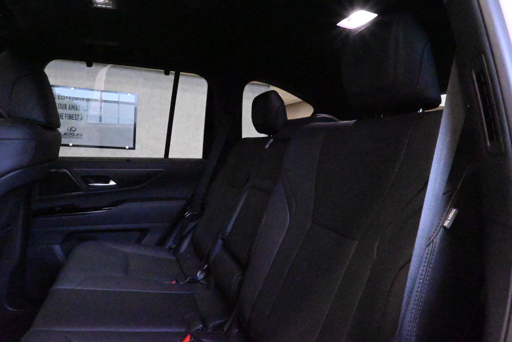 Thumbnail: 2025 Lexus LX - 4